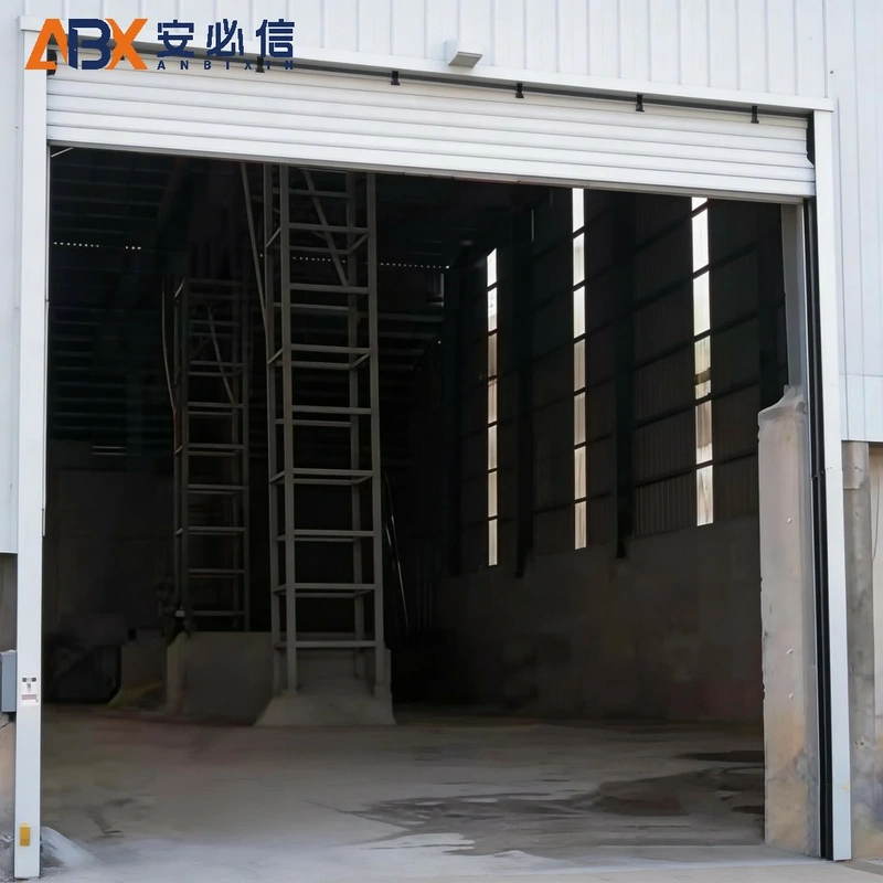 白银机库门